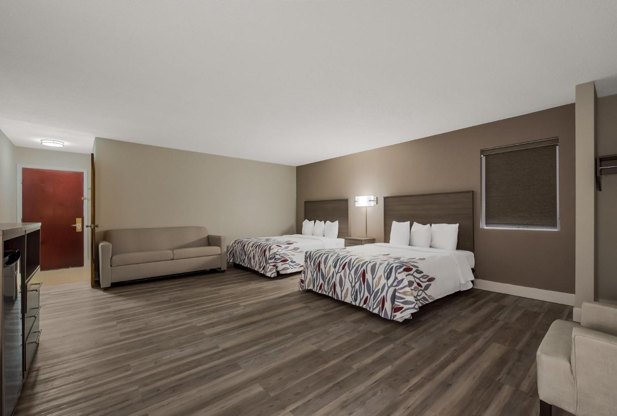 Red Roof Inn & Suites Vineland - Buena Exterior photo